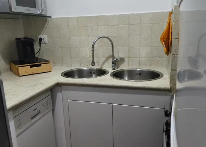 Guinera Guest House